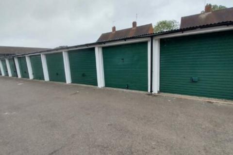 undefined, Cromwell Way, Farnborough GU14