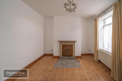 23 Batham Gate Road, Peak Dale, Buxton, SK17 8AH