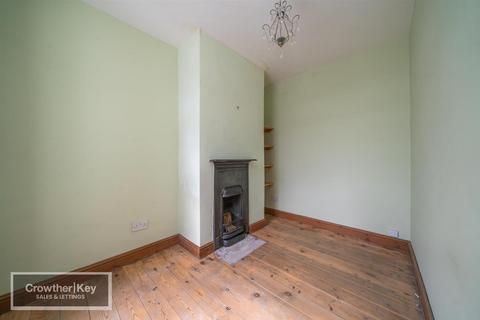 23 Batham Gate Road, Peak Dale, Buxton, SK17 8AH