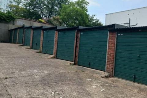 Garage to rent, Deer Park Close, Kingston upon Thames KT2