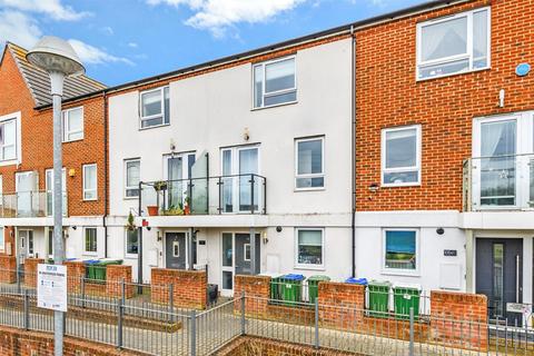 16 Samas Way, Crayford, Dartford, DA1 4FP