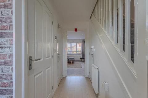 3 bedroom semi-detached house for sale, Dunlop Close, Stepps, G33 6GZ