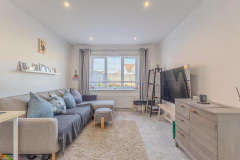 3 bedroom semi-detached house for sale, Dunlop Close, Stepps, G33 6GZ