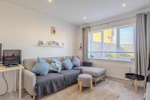 3 bedroom semi-detached house for sale, Dunlop Close, Stepps, G33 6GZ