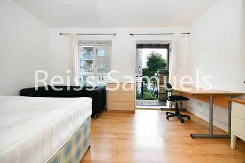 5 bedroom terraced house to rent, Ferry Street, London E14