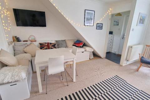 2 bedroom end of terrace house for sale, Downsview Road, Bembridge, Isle of Wight, PO35 5QT
