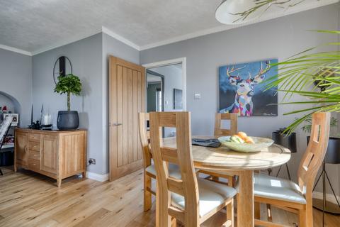 2 Bonaly Wester, Edinburgh, EH13 0RQ
