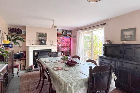 6 bedroom townhouse for sale, Waterloo Road, Llandrindod Wells, LD1