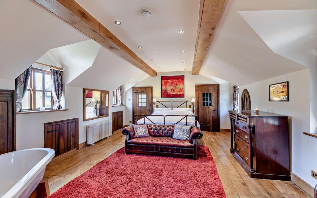 Principal Bedroom