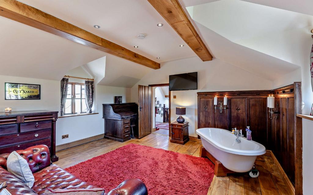 Principal Bedroom