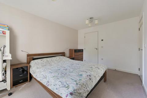 Apartment 34, Rose Court Baltic Avenue, Brentford, TW8 0FU