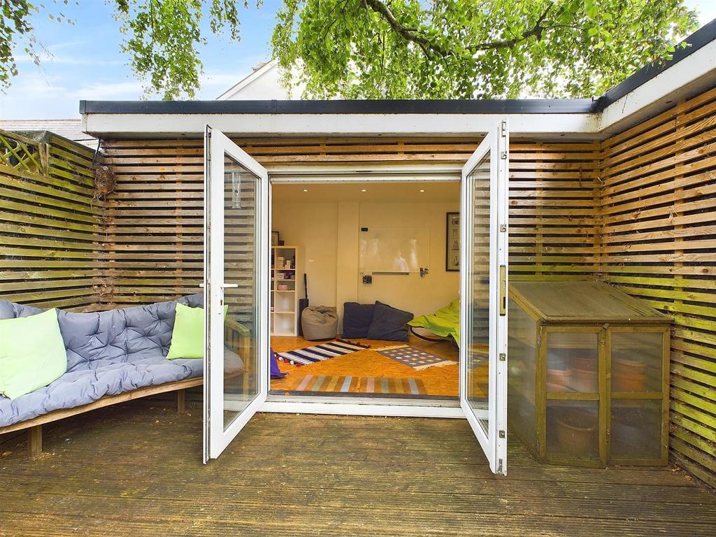 Garden office