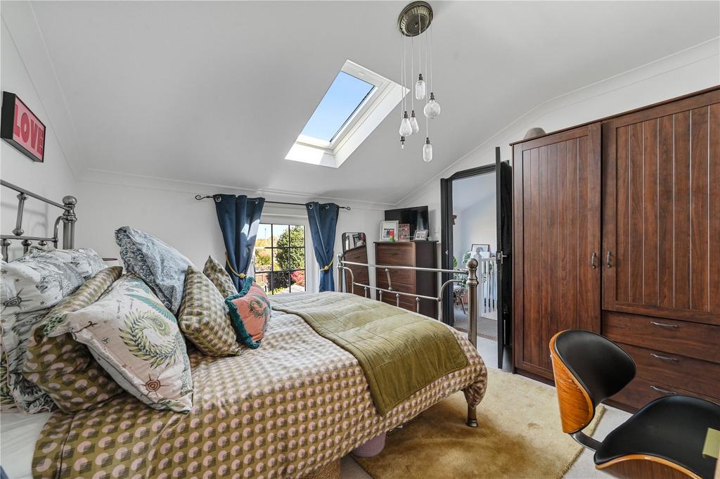 Main Bedroom