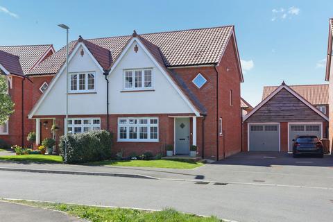 6 Cowslip Close, Shurdington, Cheltenham, GL53 0FN