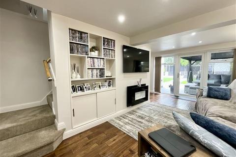 185 Hall Road, Handsworth, Sheffield, S13 9AL