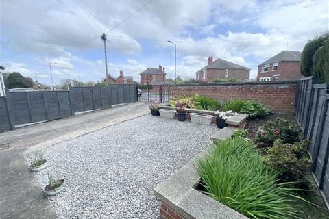 3 bedroom semi-detached house for sale, Stradbroke Road, Sheffield, S13 7GF