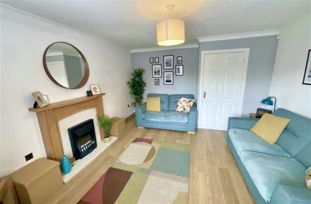 Lounge.