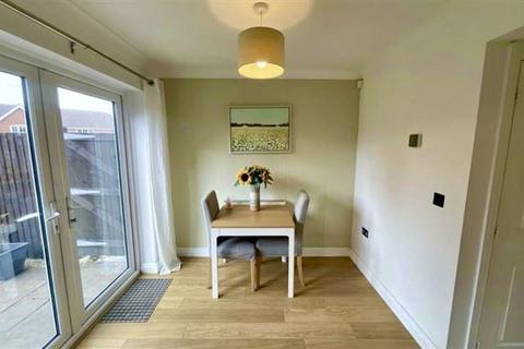 4 bedroom townhouse for sale, Woodhouse Lane, Beighton, Sheffield, S20 1DE