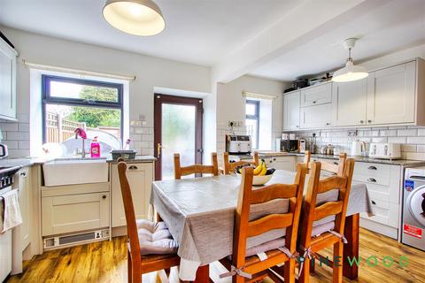 2 bedroom cottage for sale, St. Lawrence Road, Chesterfield S42
