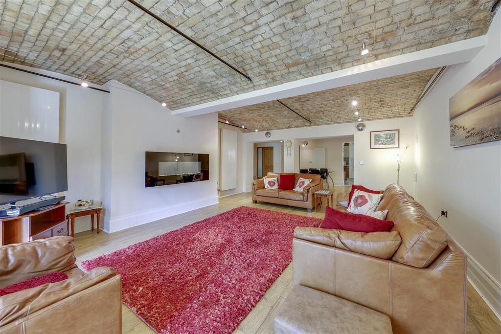 Open Plan Lounge