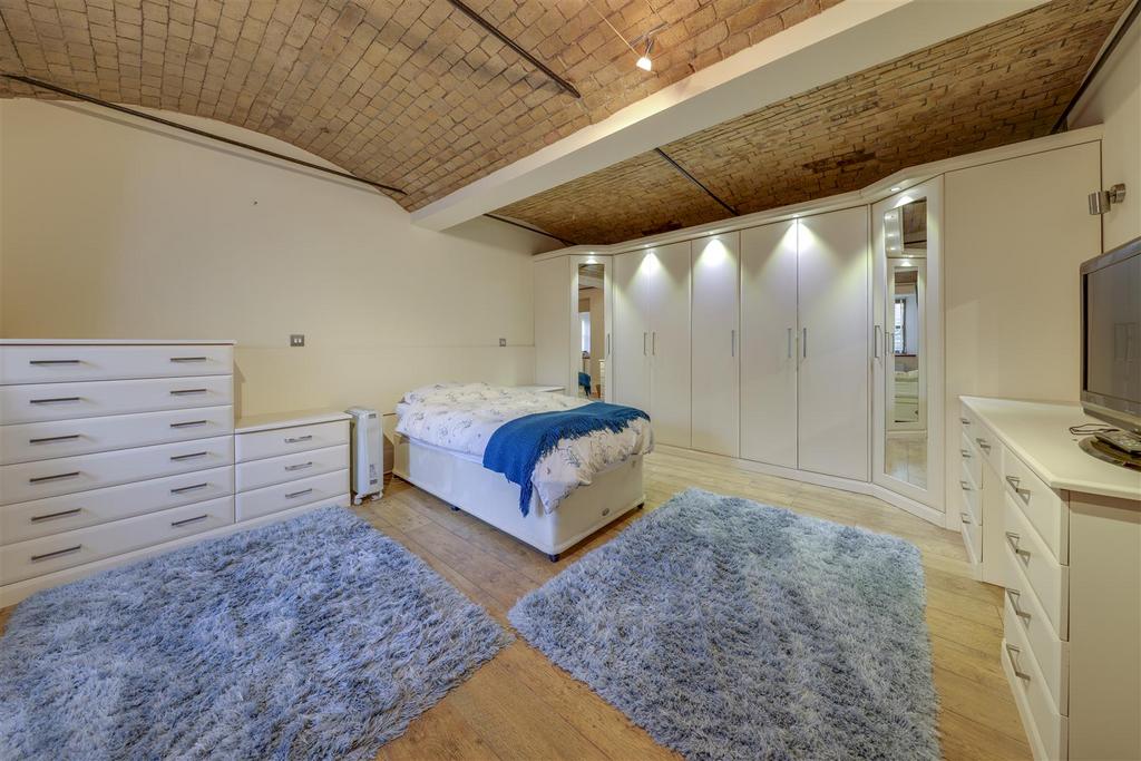 Bed 2