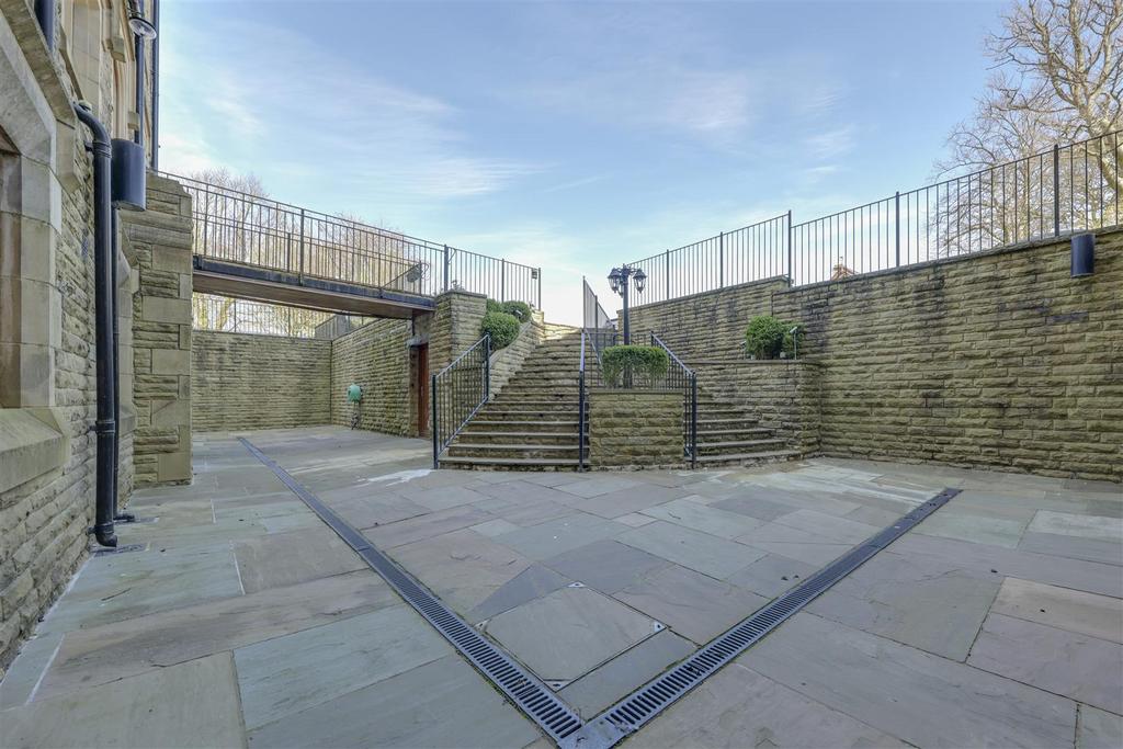 Rear Patio Area
