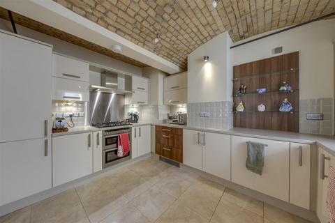 3 bedroom apartment for sale, Lea Bank Hall, College Lane, Rawtenstall, Rossendale - Incredible, Spacious Apartment In Unique, Exclusive Gated Setting