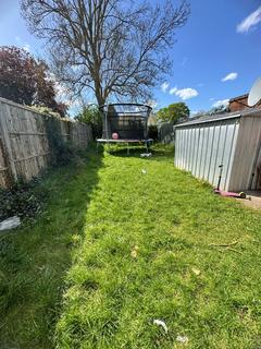 Edgware HA8