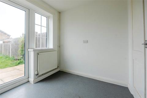 3 Calder Vale, Bletchley, Milton Keynes, MK3 7PL