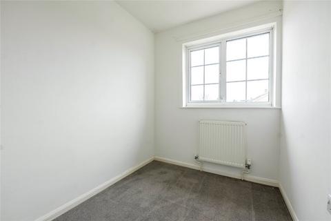 3 Calder Vale, Bletchley, Milton Keynes, MK3 7PL
