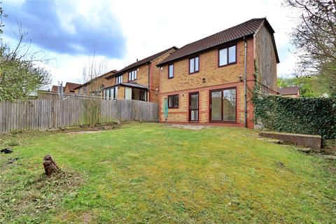 3 bedroom detached house for sale, Fosters Lane, Bradwell, Milton Keynes, Buckinghamshire, MK13