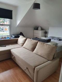 1 bedroom apartment to rent, Streatham High Road