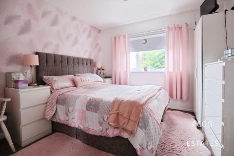12 Barton Close, Paignton, TQ3 3TG