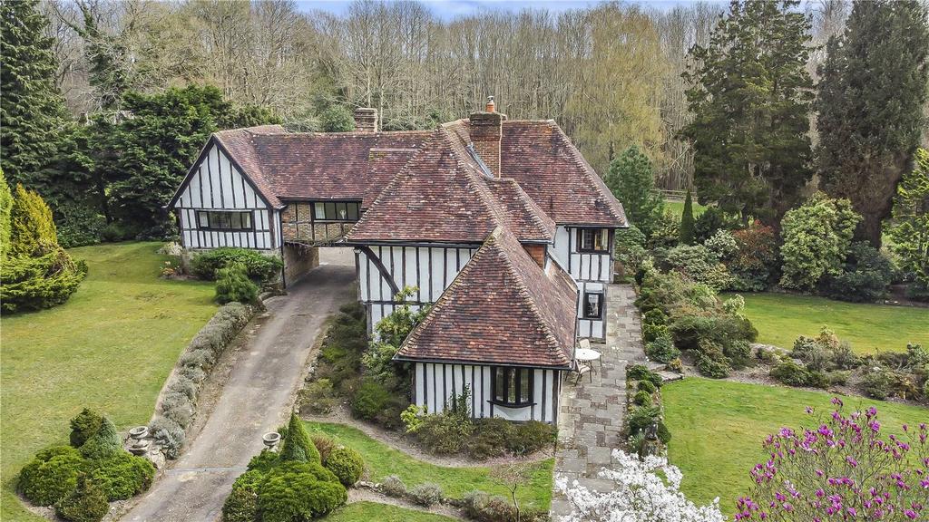 Tudor Manor