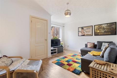 3 bedroom semi-detached house for sale, Mulberry Drive, Upton Upon Severn, Worcestershire, WR8 0ET