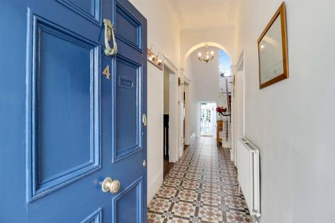 Buttgarden Street, Bideford, Devon, EX39