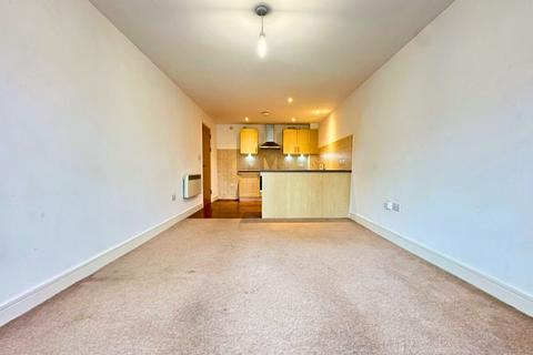 2 bedroom flat for sale, The Heights, Walsall Road, West Bromwich, B71 3AZ