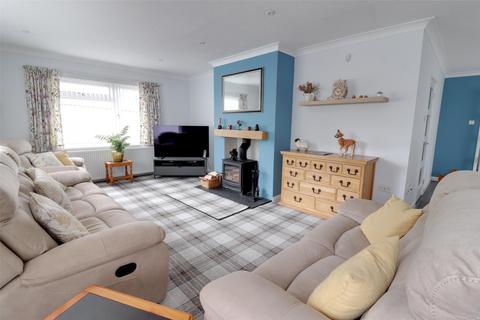 12 Dunheved Fields, Launceston, PL15 7HS