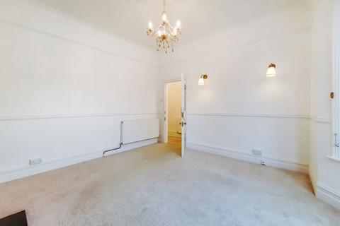 4 bedroom semi-detached house to rent, Mitcham Junction, Mitcham CR4