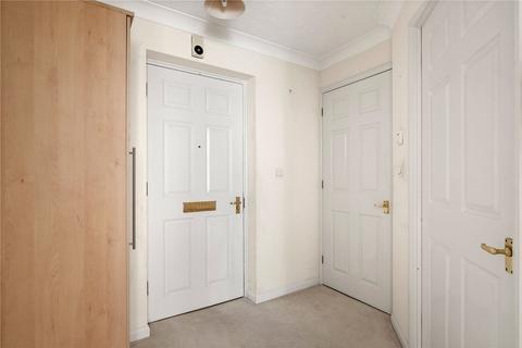 1 bedroom apartment for sale, Station Street, Saffron Walden, Essex, CB11