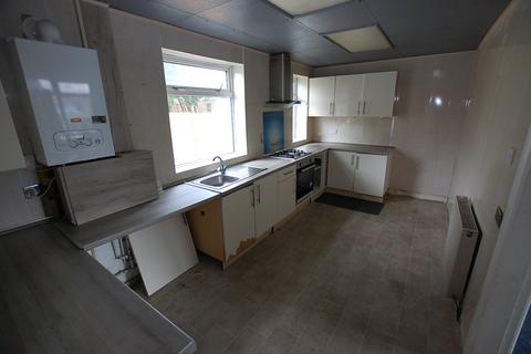 2 bedroom semi-detached house for sale, Gambrel Bank Road, Greater Manchester OL6