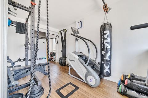 10 Stirling Close, Caversham, Reading, RG4 6SH