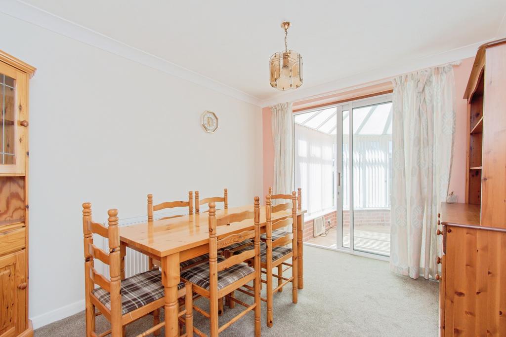 Dining Room/Bedroom