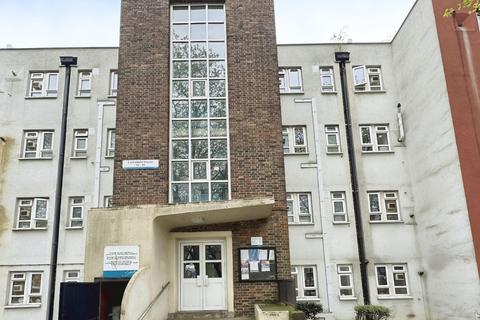 2 bedroom apartment to rent, Nunhead Lane, London SE15