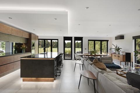 4 bedroom detached house for sale, The Range, Cambridgeshire PE19