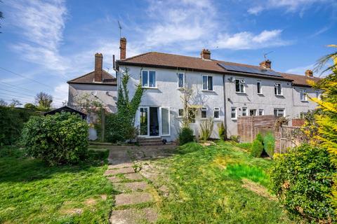 3 bedroom semi-detached house for sale, Longfield Road, Hertfordshire AL5