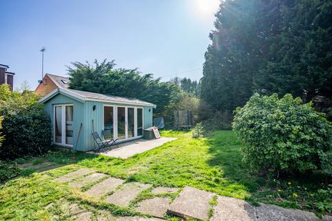 3 bedroom semi-detached house for sale, Longfield Road, Hertfordshire AL5