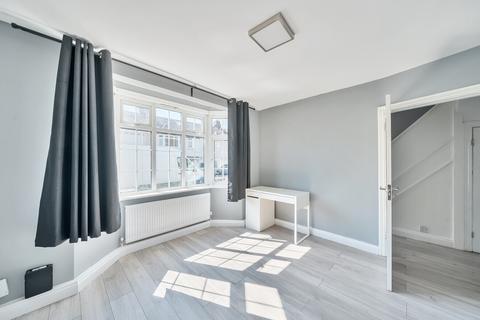 4 bedroom terraced house for sale, Worcester Close, Mitcham CR4