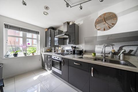 3 bedroom end of terrace house for sale, Cotton Close, Mitcham CR4