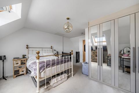 7 Cotton Close, Mitcham, CR4 3GR